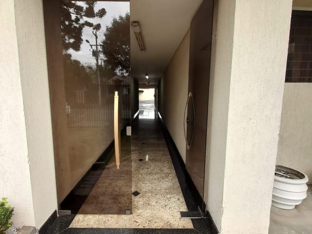 Apartamento com 65m² 3 quartos e 1 banheiro, para alugar, no bairro Carioca em São José dos Pinhais