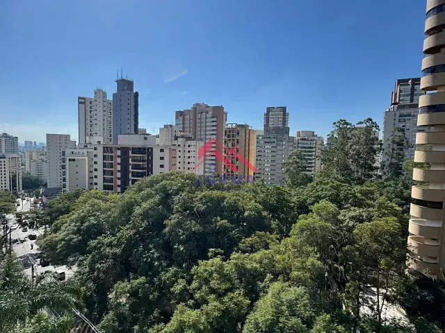 Apartamento com 230m² 4 quartos e 3 banheiros, à venda ou para alugar, no bairro Jardim Londrina em São Paulo