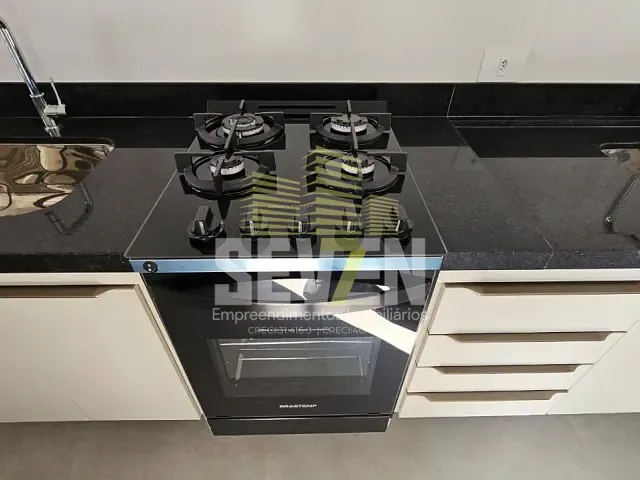 Apartamento com 106m² 3 quartos e 3 banheiros, para alugar, no bairro Vila Cidade Universitária em Bauru