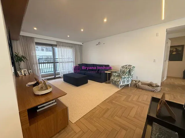 Apartamento com 255m² 3 quartos e 2 banheiros, à venda, no bairro Vila Gilda em Santo André