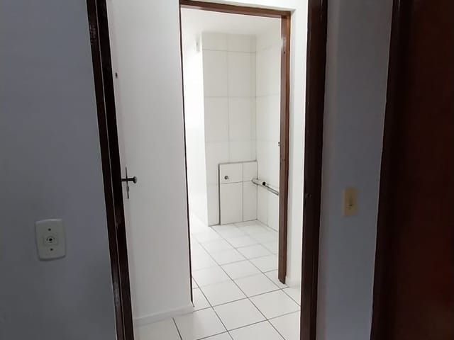 Apartamento com 50m² 2 quartos e 1 banheiro, para alugar, no bairro Santo Antônio em São José dos Pinhais