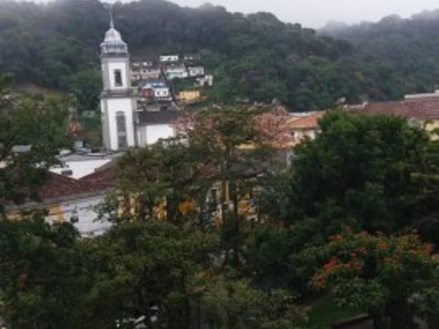 Apartamento à venda, no bairro Centro em Petrópolis