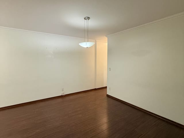 Apartamento 3 quartos e 2 banheiros, à venda ou para alugar, no bairro Jardim Paulista em Araçatuba