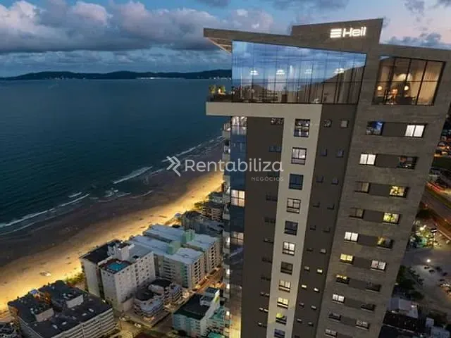 Apartamento 4 quartos e 5 banheiros, à venda, no bairro Centro em Itapema