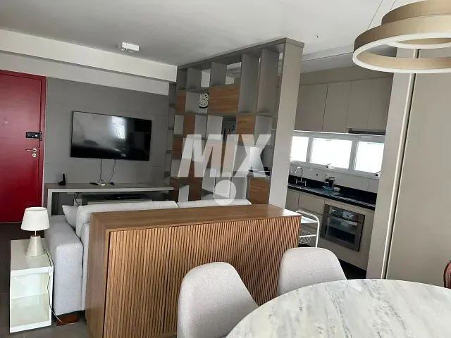 Apartamento 2 quartos e 2 banheiros, à venda ou para alugar, no bairro Vila Uberabinha em São Paulo