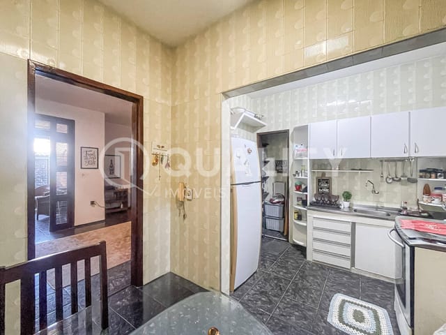 Casa com 206m² 3 quartos e 2 banheiros, à venda, no bairro Amadeu Furtado em Fortaleza