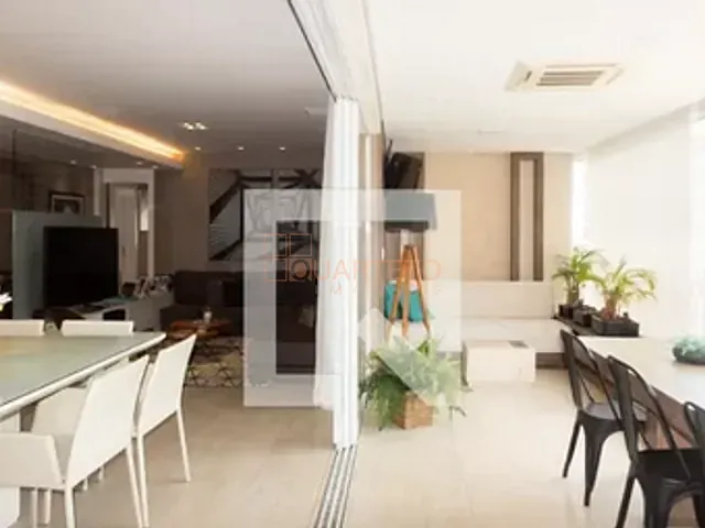 Apartamento 3 quartos e 3 banheiros, à venda, no bairro Vila Olímpia em São Paulo