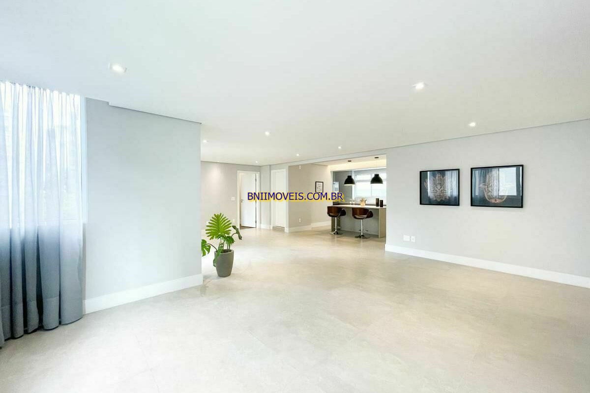Apartamento, 3 quartos, 181 m² - Foto 1