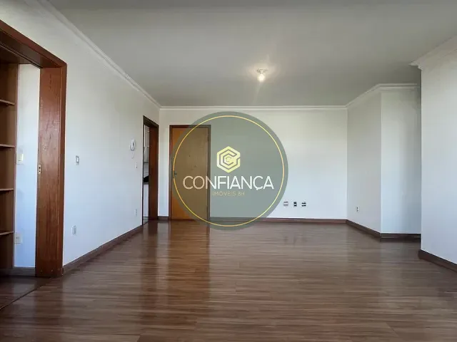 Apartamento 4 quartos e 3 banheiros, à venda, no bairro Sagrada Família em Belo Horizonte