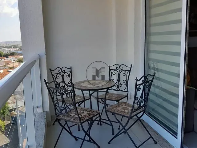 Apartamento 2 quartos e 2 banheiros, à venda, no bairro Jardim Coelho Neto em Guaratinguetá