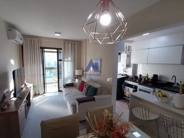 Apartamento com 65m² 2 quartos e 2 banheiros, à venda, no bairro Recreio dos Bandeirantes em Rio de Janeiro