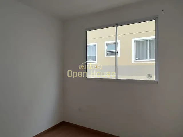 Apartamento 2 quartos e 1 banheiro, para alugar, no bairro São Luiz em Volta Redonda