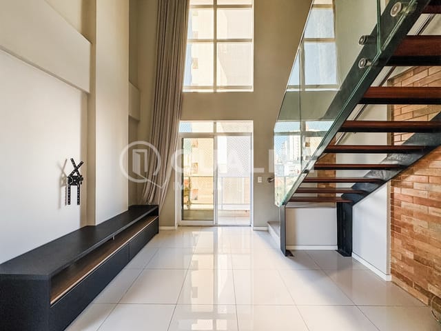 Apartamento 1 quarto e 2 banheiros, à venda, no bairro Dionisio Torres em Fortaleza
