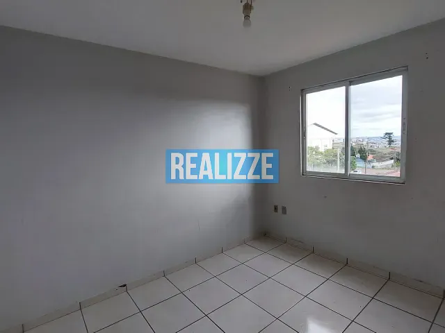 Apartamento 2 quartos e 1 banheiro, para alugar, no bairro Frei Adelar em Marau