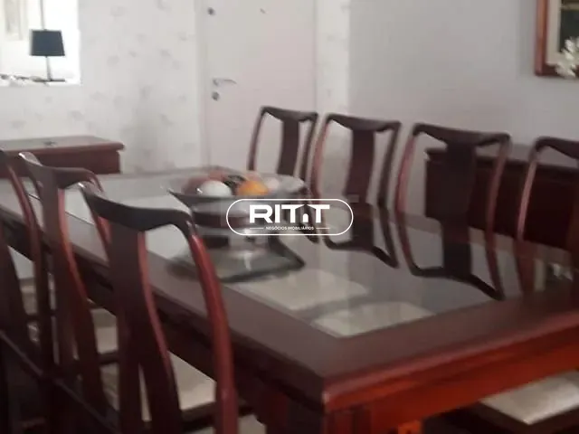 Apartamento com 173m² 2 quartos e 1 banheiro, à venda, no bairro Centro em Campinas