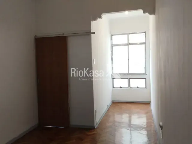 Apartamento 1 quarto e 1 banheiro, à venda, no bairro Tijuca em Rio de Janeiro