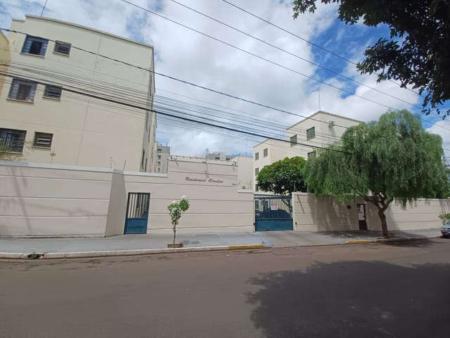 Apartamento 2 quartos e 1 banheiro, à venda, no bairro Conjunto Habitacional Doutor Antônio Villela Silva em Araçatuba