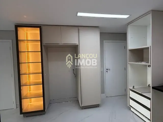 Apartamento com 175m² 3 quartos e 5 banheiros, para alugar, no bairro Anhangabaú em Jundiaí