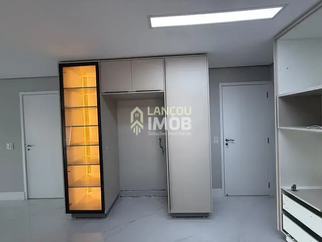 Apartamento com 175m² 3 quartos e 5 banheiros, para alugar, no bairro Anhangabaú em Jundiaí