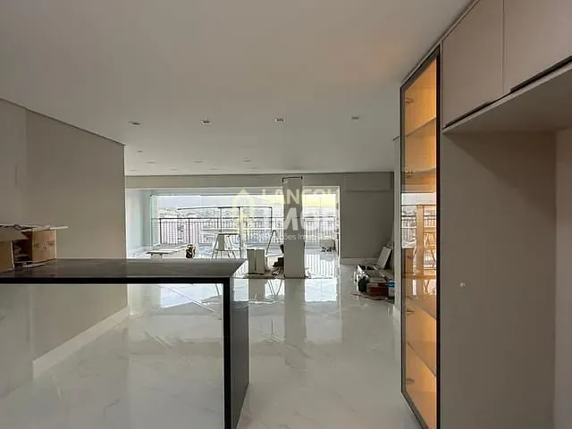 Apartamento com 175m² 3 quartos e 5 banheiros, para alugar, no bairro Anhangabaú em Jundiaí