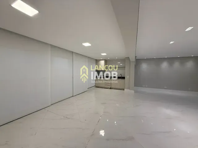 Apartamento com 175m² 3 quartos e 5 banheiros, para alugar, no bairro Anhangabaú em Jundiaí