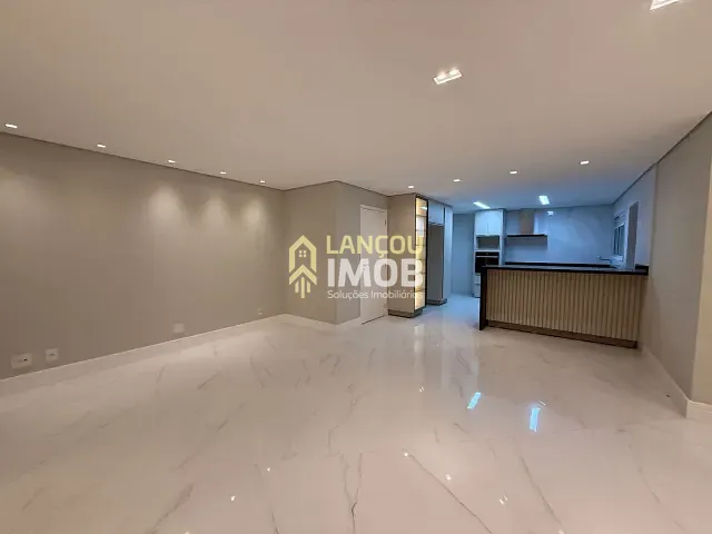 Apartamento com 175m² 3 quartos e 5 banheiros, para alugar, no bairro Anhangabaú em Jundiaí