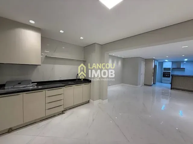 Apartamento com 175m² 3 quartos e 5 banheiros, para alugar, no bairro Anhangabaú em Jundiaí
