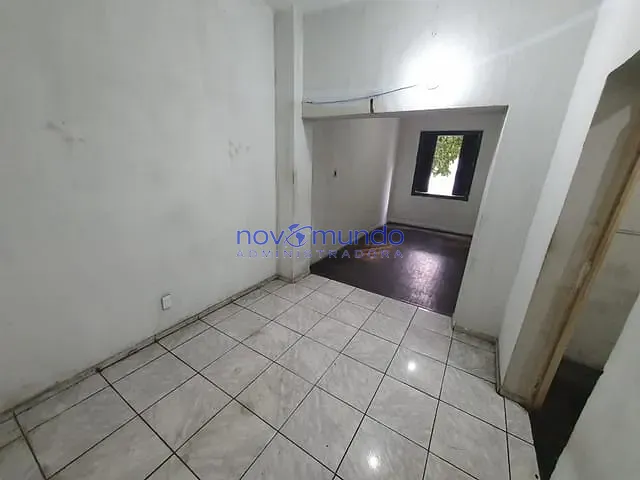 Apartamento com 90m² 3 quartos e 1 banheiro, para alugar, no bairro Centro em Rio de Janeiro
