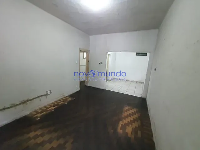 Apartamento com 90m² 3 quartos e 1 banheiro, para alugar, no bairro Centro em Rio de Janeiro