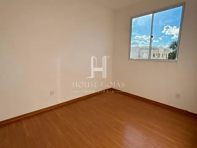 Apartamento 2 quartos e 1 banheiro, à venda, no bairro Vila Mutirão I em Goiânia