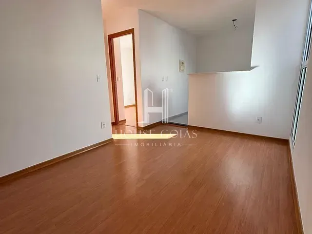 Apartamento 2 quartos e 1 banheiro, à venda, no bairro Vila Mutirão I em Goiânia