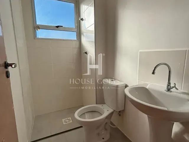 Apartamento 2 quartos e 1 banheiro, à venda, no bairro Vila Mutirão I em Goiânia