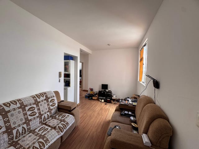 Apartamento 2 quartos e 1 banheiro, à venda, no bairro Rosimeire (Justinópolis) em Ribeirão das Neves
