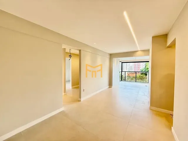 Apartamento 2 quartos e 4 banheiros, à venda, no bairro Batista Campos em Belém
