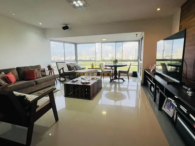 Apartamento 3 quartos e 4 banheiros, à venda, no bairro Federação em Salvador