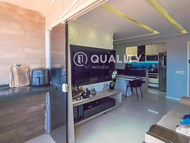 Apartamento 3 quartos e 2 banheiros, à venda, no bairro Damas em Fortaleza