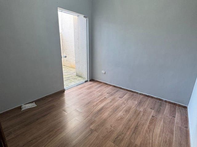 Apartamento 2 quartos e 1 banheiro, à venda, no bairro Recanto do Sol em Extrema
