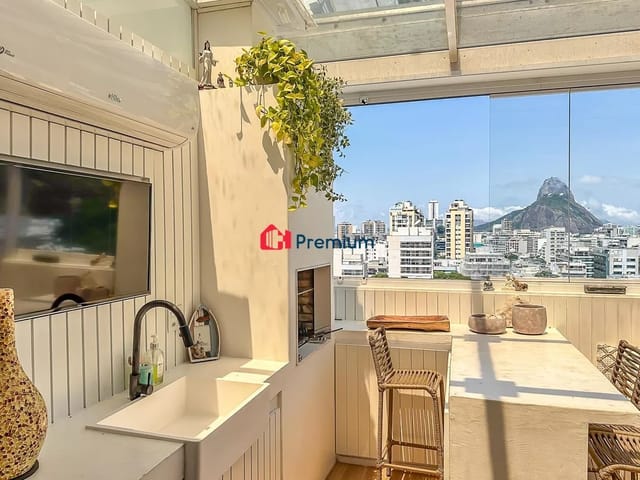 Apartamento 3 quartos e 2 banheiros, à venda, no bairro Botafogo em Rio de Janeiro
