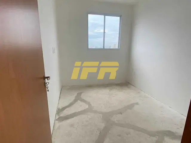 Apartamento 2 quartos e 1 banheiro, à venda, no bairro Estiva em Taubaté