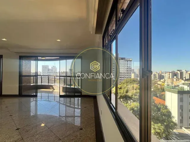 Apartamento 4 quartos e 4 banheiros, à venda, no bairro Santo Antônio em Belo Horizonte