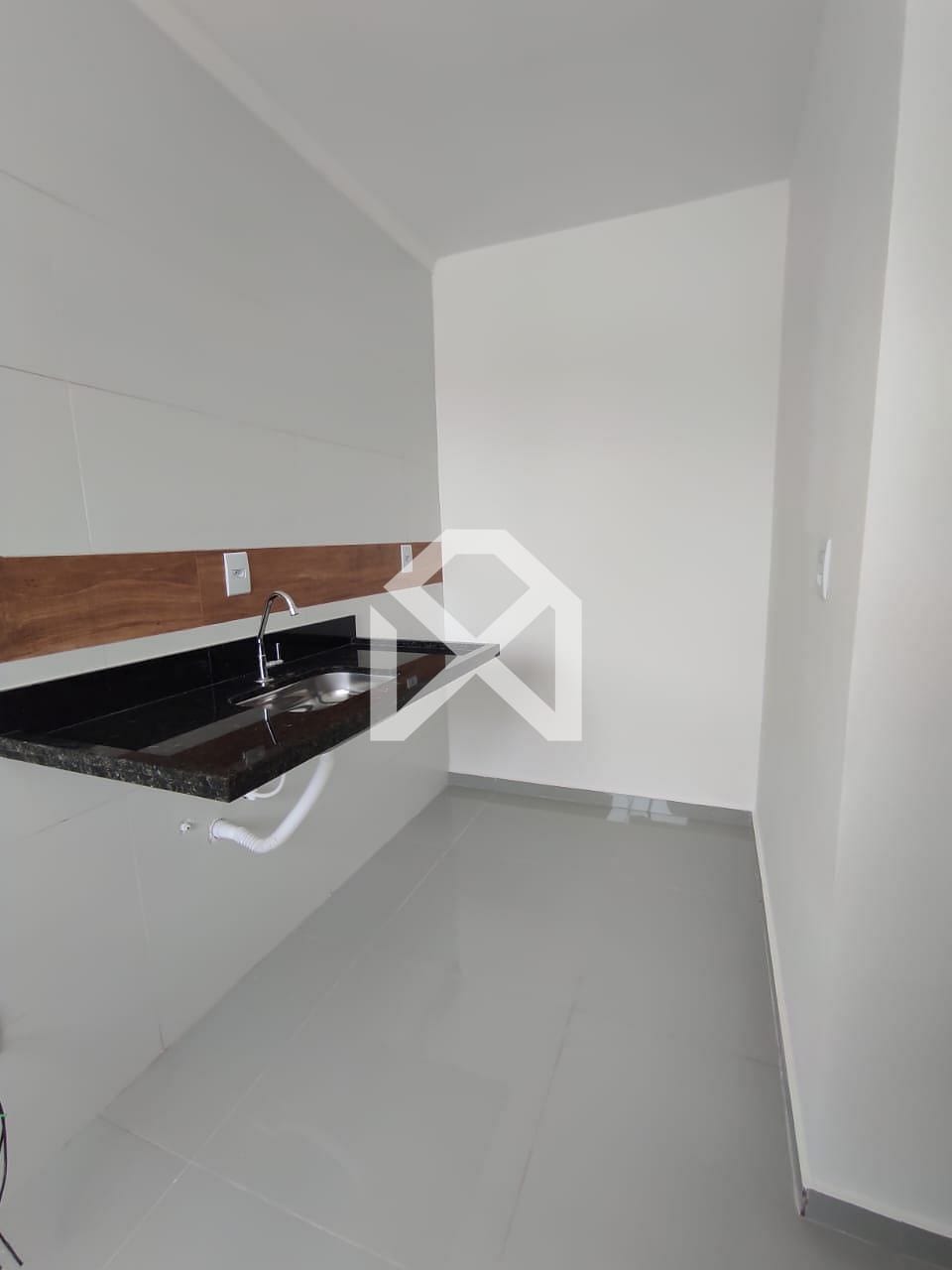 Apartamento à venda com 2 quartos, 40m² - Foto 4