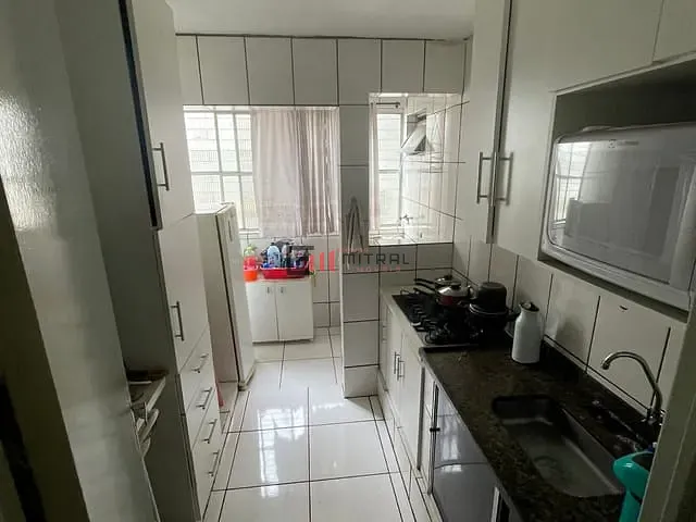 Apartamento com 64m² 3 quartos e 1 banheiro, à venda, no bairro Jardim Novo Sabará em Londrina