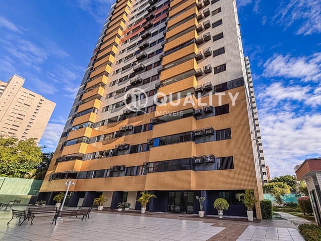 Apartamento 3 quartos e 3 banheiros, à venda, no bairro Meireles em Fortaleza