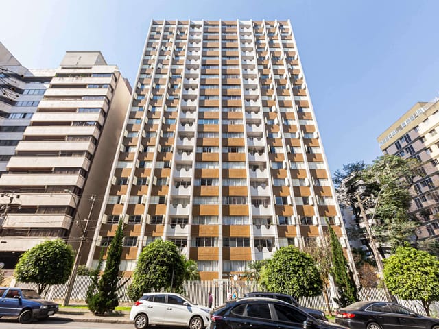 Apartamento com 235m² 4 quartos e 3 banheiros, à venda, no bairro Batel em Curitiba