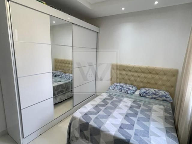 Apartamento 3 quartos e 4 banheiros, à venda, no bairro Meia Praia  em Itapema