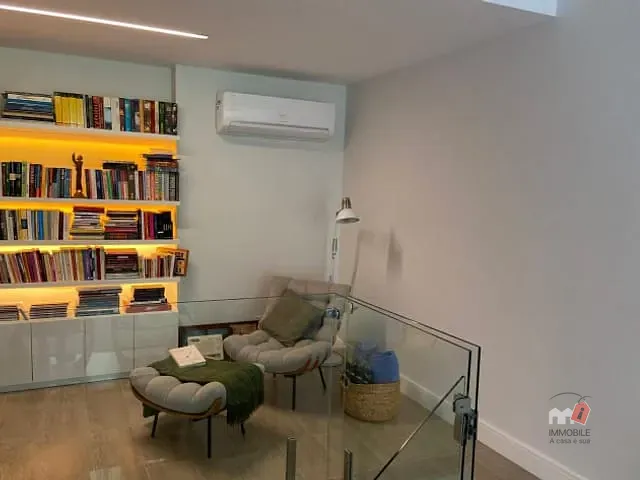 Apartamento à venda, no bairro Bingen em Petrópolis