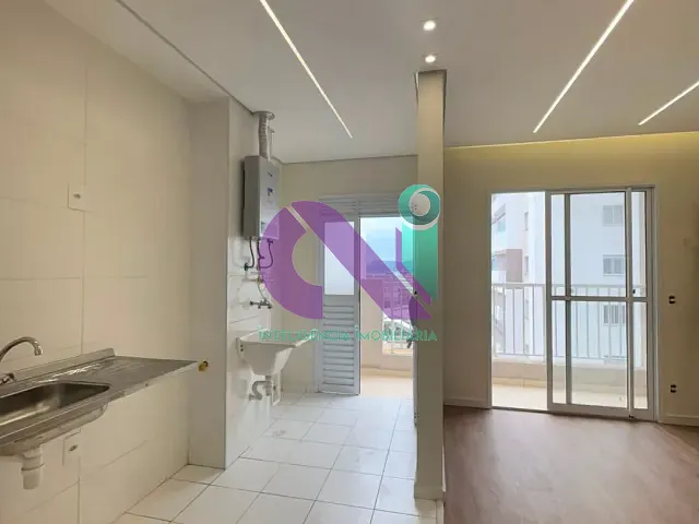 Apartamento 2 quartos e 1 banheiro, para alugar, no bairro Quitaúna em Osasco