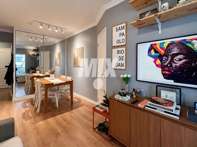 Apartamento 2 quartos e 2 banheiros, à venda, no bairro Moema em São Paulo