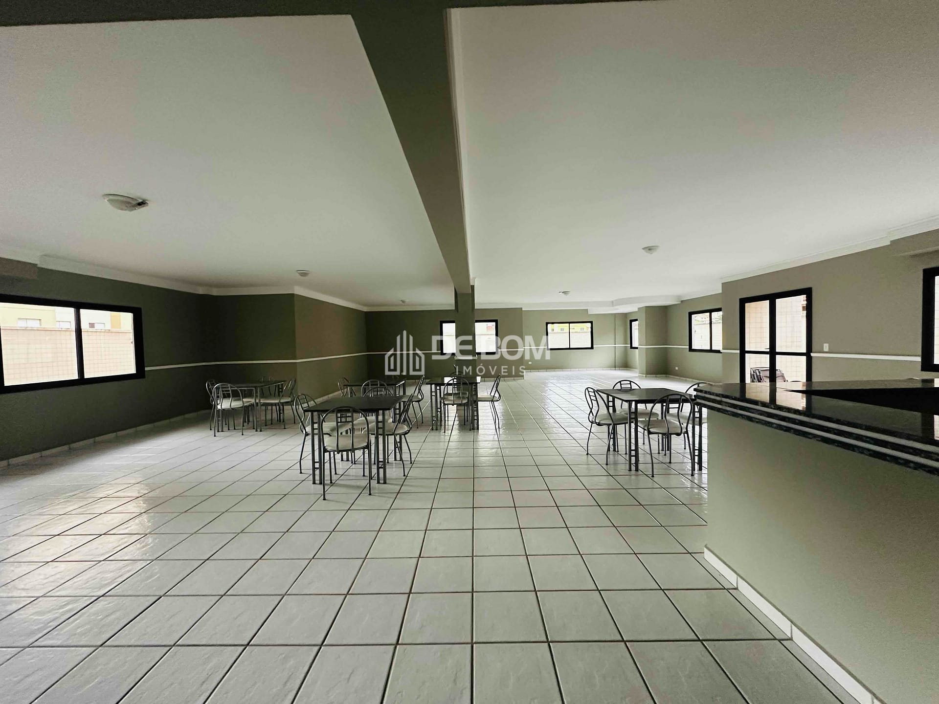 Apartamento à venda com 3 quartos, 115m² - Foto 33