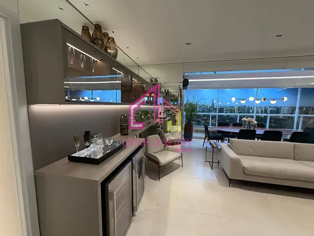 Apartamento com 170m² 3 quartos e 5 banheiros, à venda, no bairro Duque de Caxias em Cuiabá